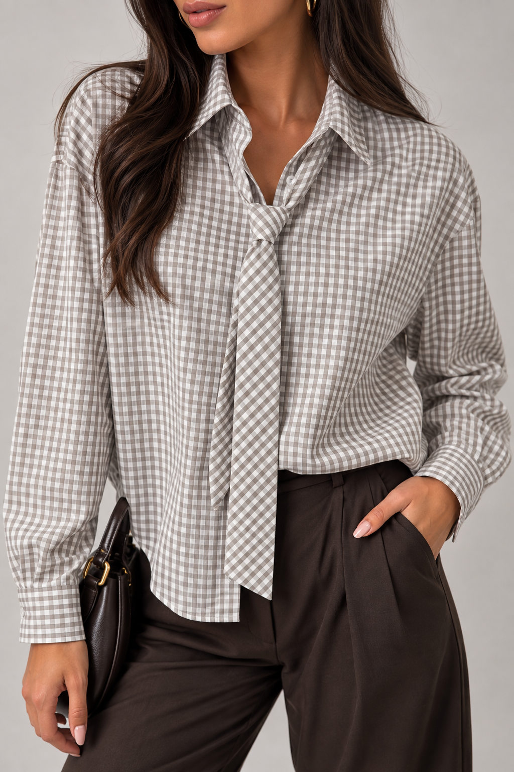 Camicia Donna a Quadretti con Cravatta